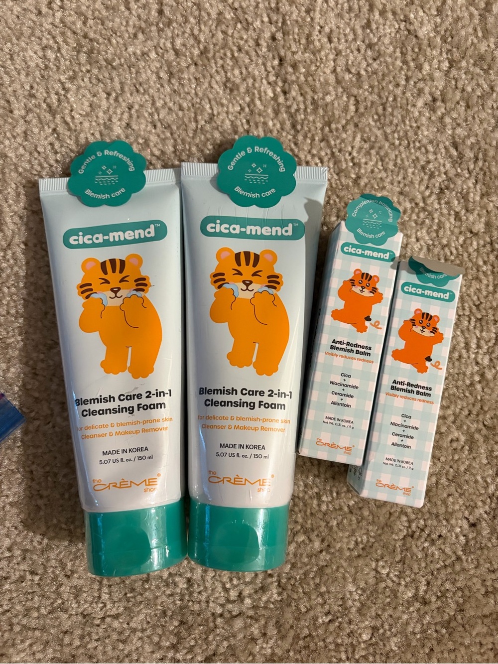 The crème shop Cica Mend Set 4pc NWT